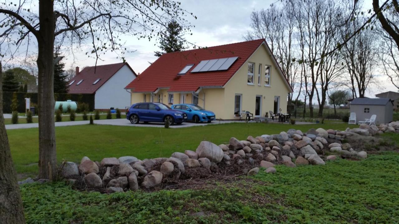 Da Ferienwohnungen Bargischow Екстериор снимка